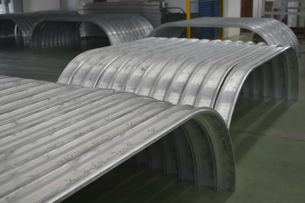 Aluminum extrusion profile and structural component