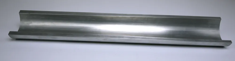 Aluminum extrusion profile and structural component
