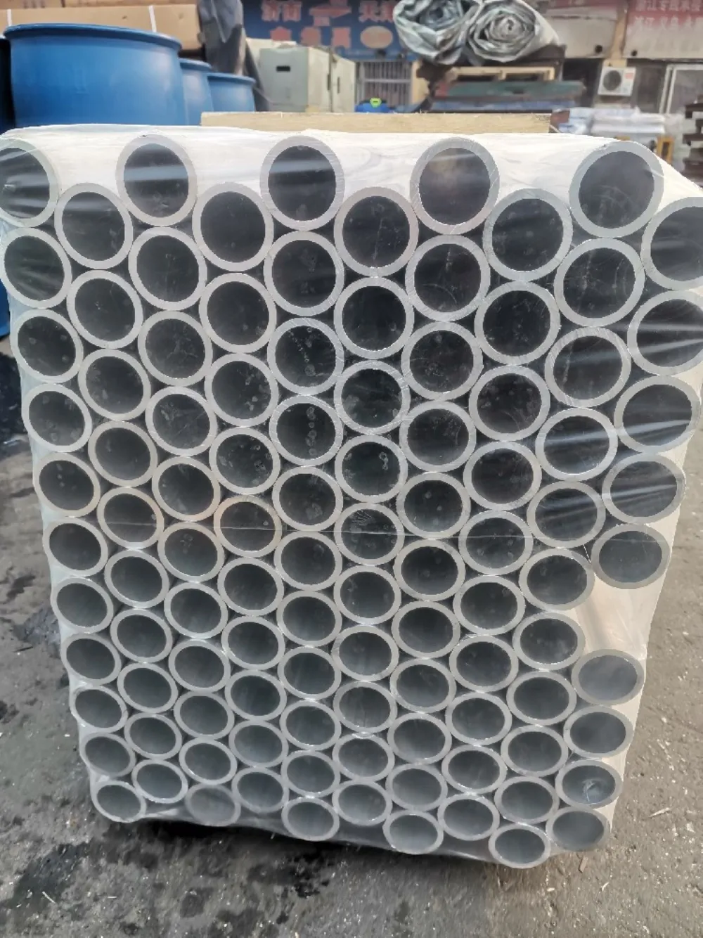 Ống nhôm hợp kim