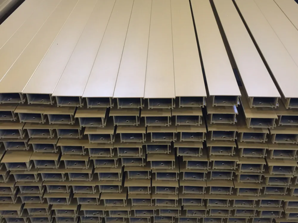 Champagne-Gold Wood-Grain Transfer Aluminum Profile