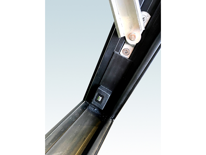 65-Series Thermal-Break Steel-Look Casement Window