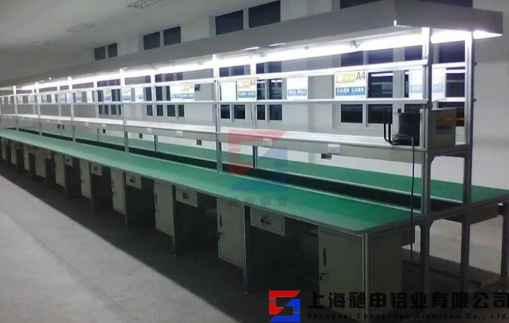 Bàn làm việc dây chuyền lắp ráp khung nhôm định hình